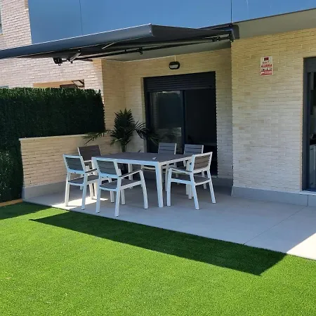 Diseno Con Jardin Privado A 100 Metros Del Mar